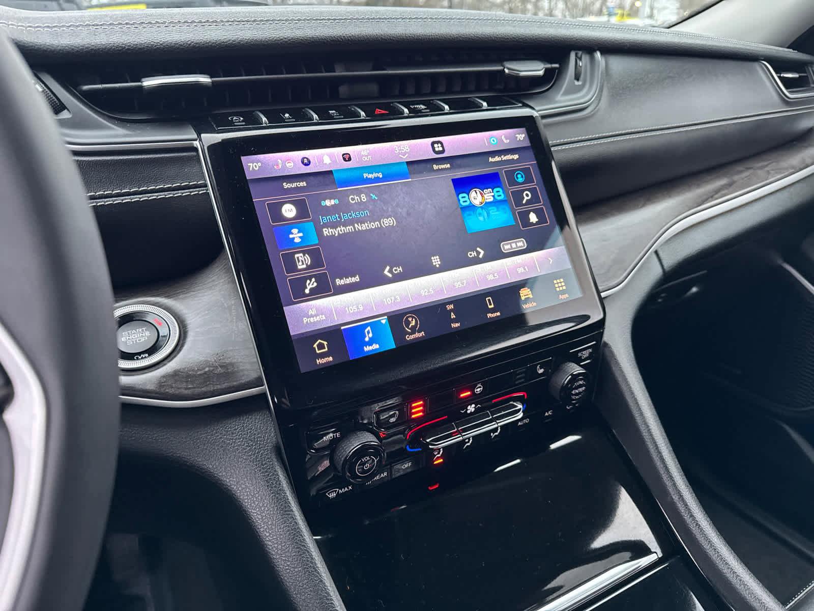 Used 2023 Jeep Grand Cherokee Limited w/ Trailer Tow Prep Group (B) image 26