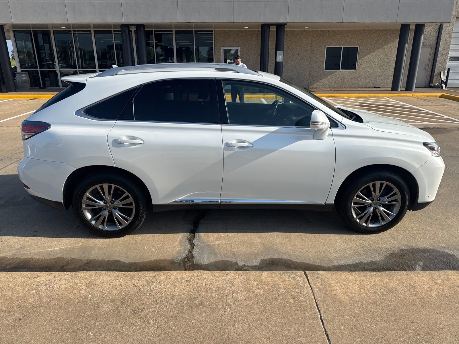 Used 2013 Lexus RX 450h AWD w/ Navigation Pkg image 5