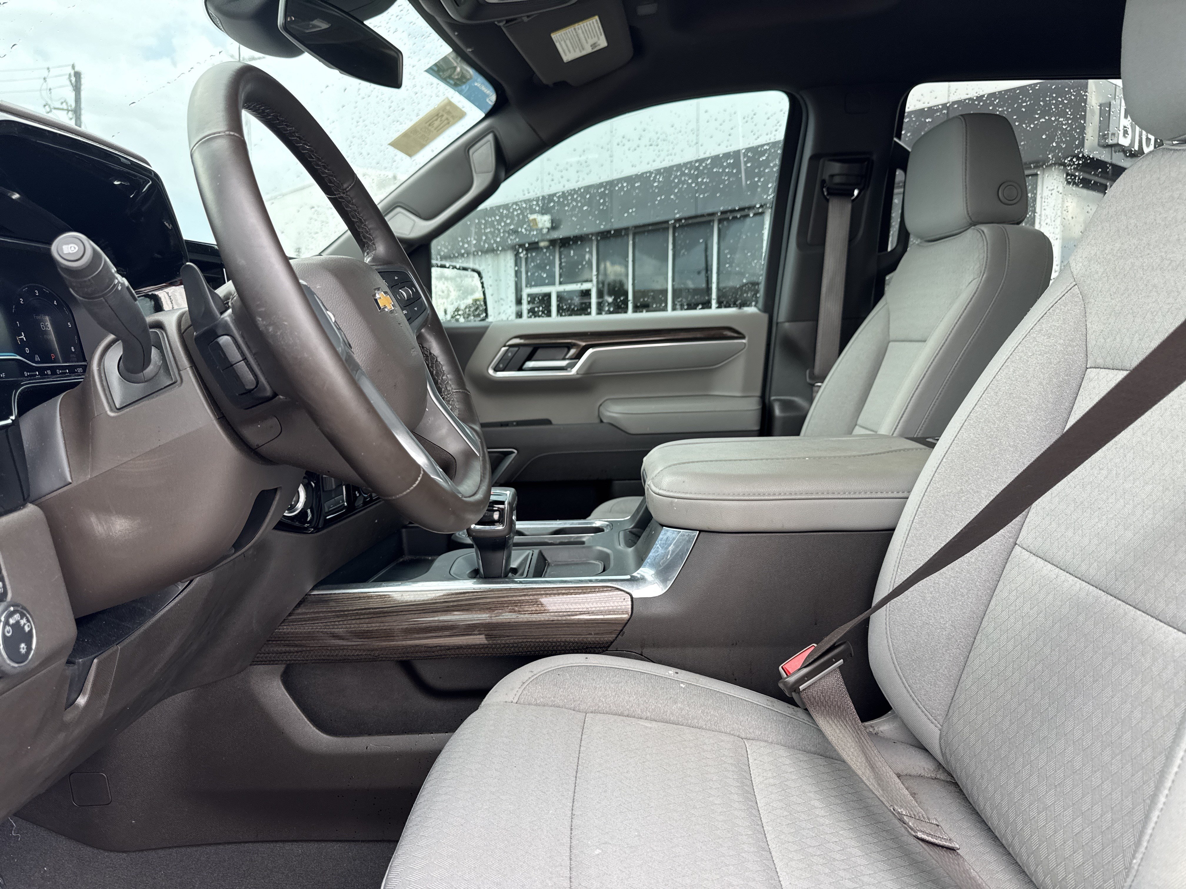 Used 2025 Chevrolet Silverado 1500 LT w/ Texas Edition Plus RWD image 7