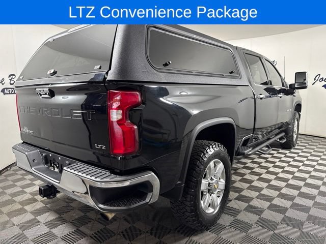 Used 2021 Chevrolet Silverado 2500 LTZ w/ LTZ Convenience Package AWD/4WD image 11