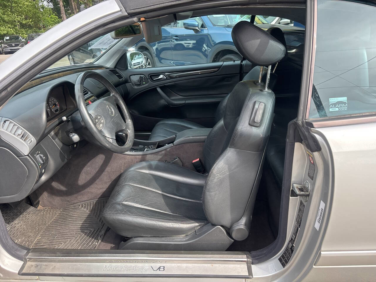 Used 2000 Mercedes-Benz CLK 430 Cabriolet image 9