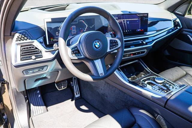 New 2026 BMW X5 xDrive50e w/ M Sport Package AWD/4WD image 10