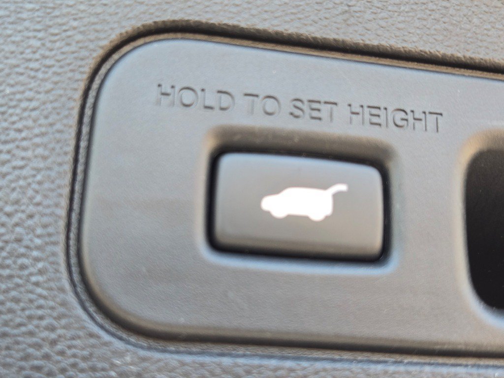 Used 2023 Acura MDX A-Spec AWD/4WD image 24