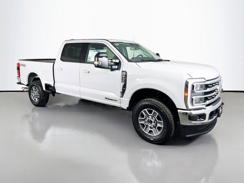 New 2025 Ford F250 Lariat w/ FX4 Off-Road Package