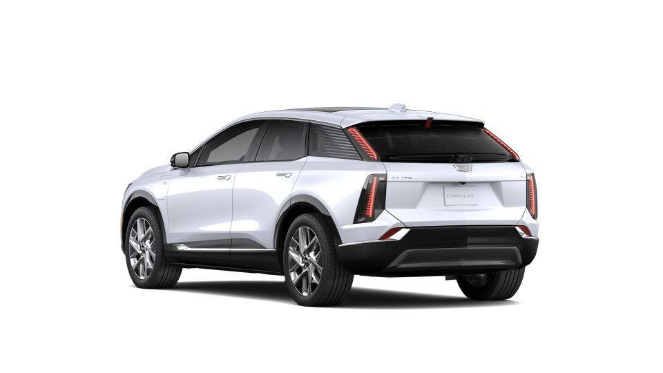 New 2027 Cadillac Optiq Luxury w/ LPO, Floor Liner Package AWD/4WD image 7