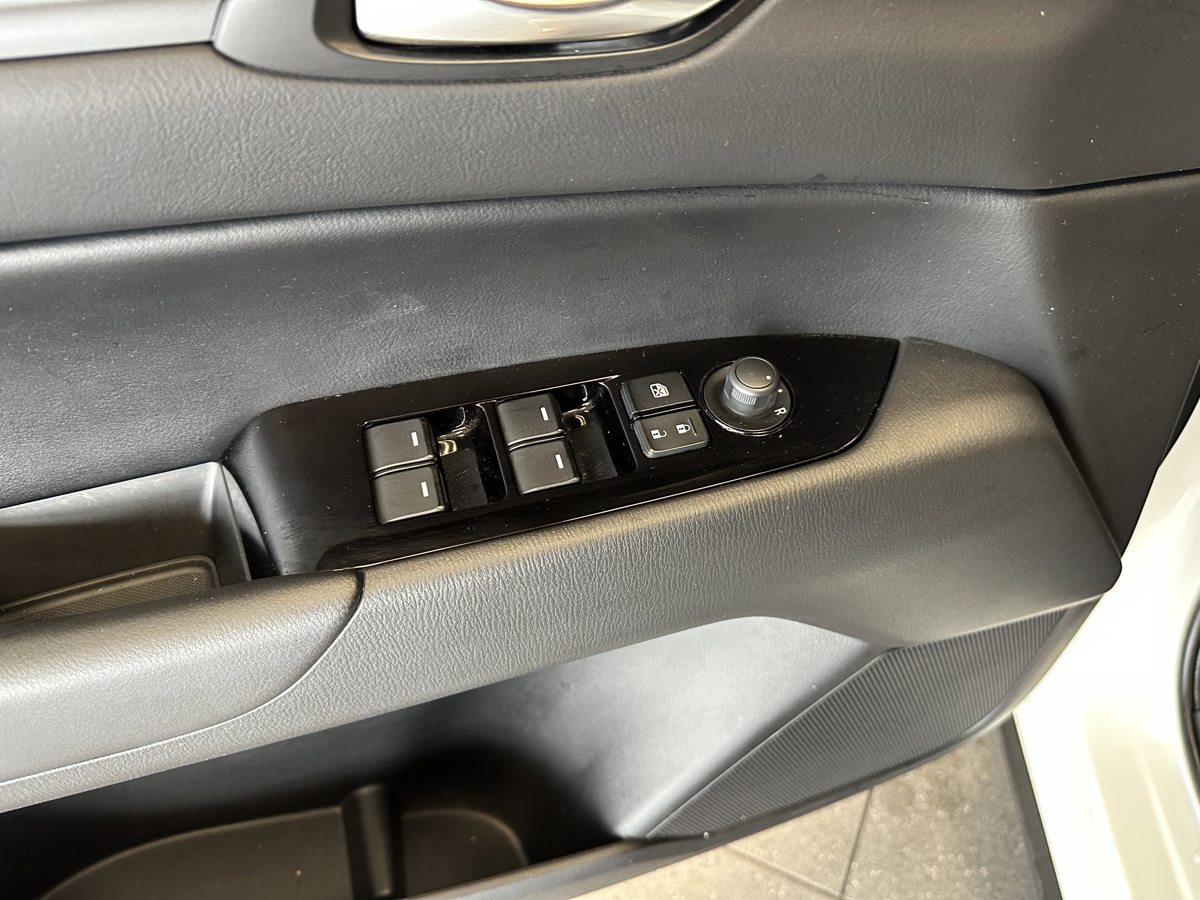 Certified 2023 MAZDA CX-5 AWD 2.5 S w/ Select Package image 22