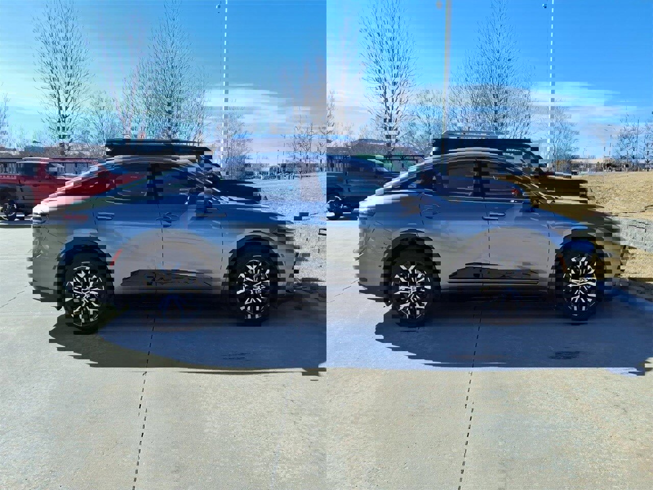 Used 2024 Toyota Crown Limited image 2