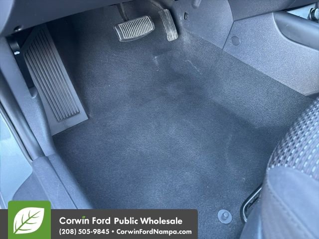 Used 2011 Hyundai Elantra GLS image 25