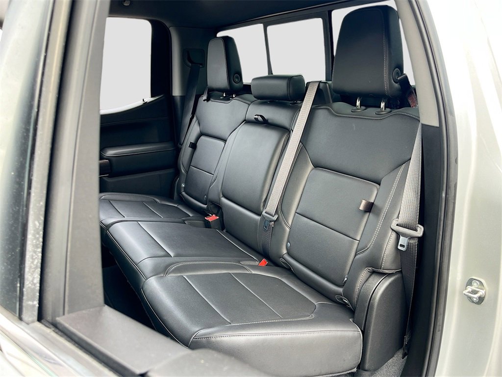 Used 2020 GMC Sierra 1500 SLT image 25