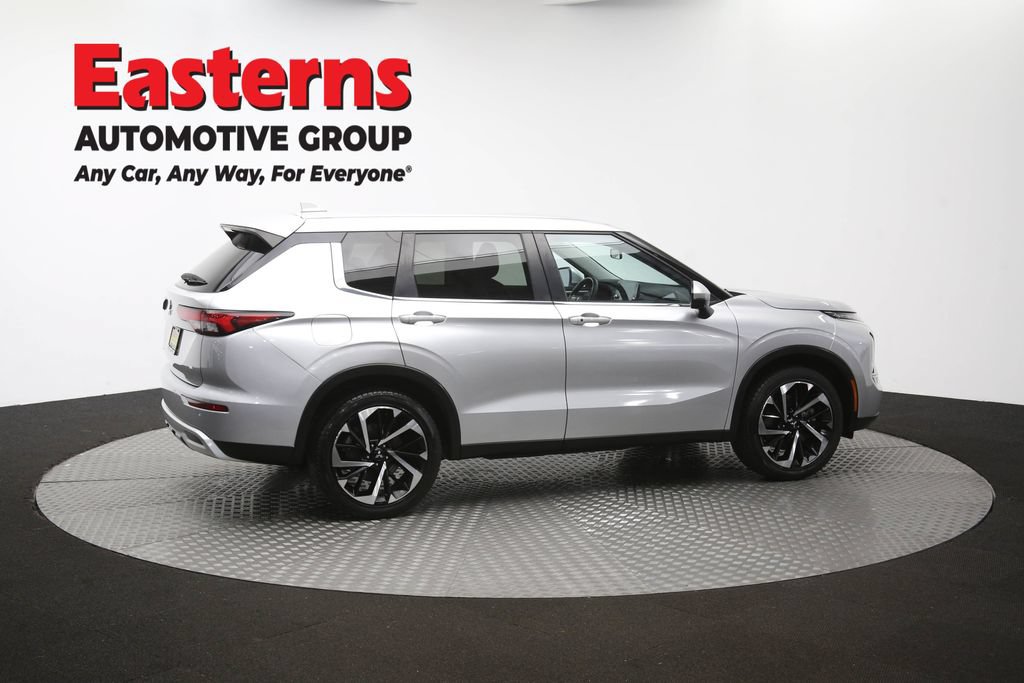 Used 2024 Mitsubishi Outlander SE FWD image 43