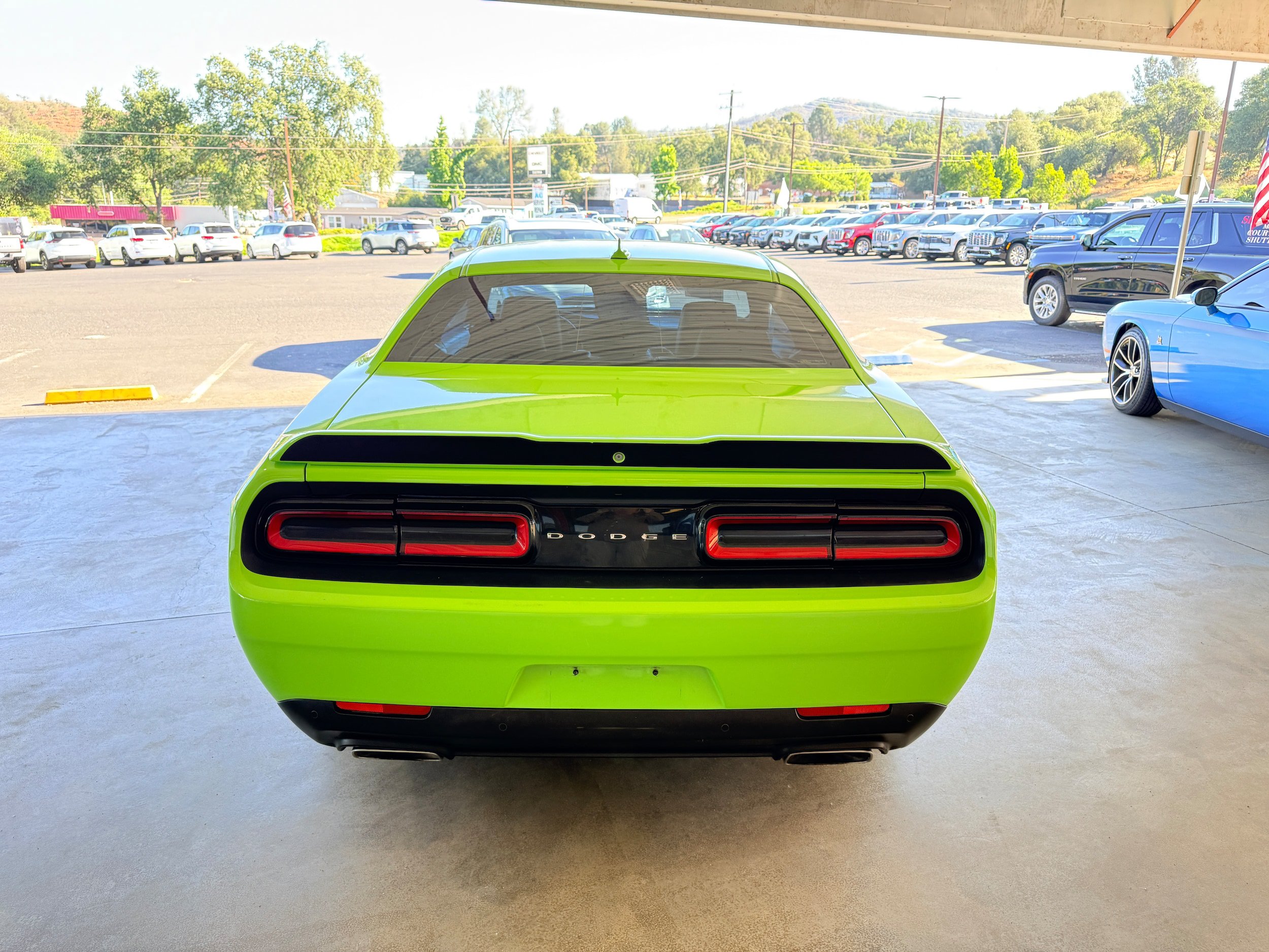 Used 2015 Dodge Challenger R/T Plus RWD image 7