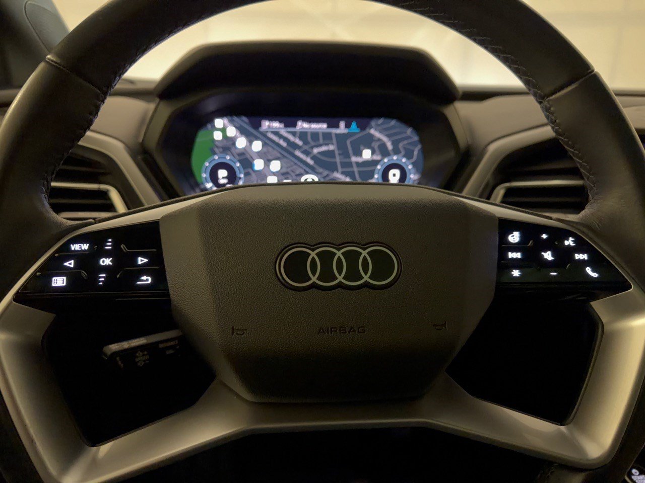 Used 2024 Audi Q4 e-tron Premium Plus AWD/4WD image 10