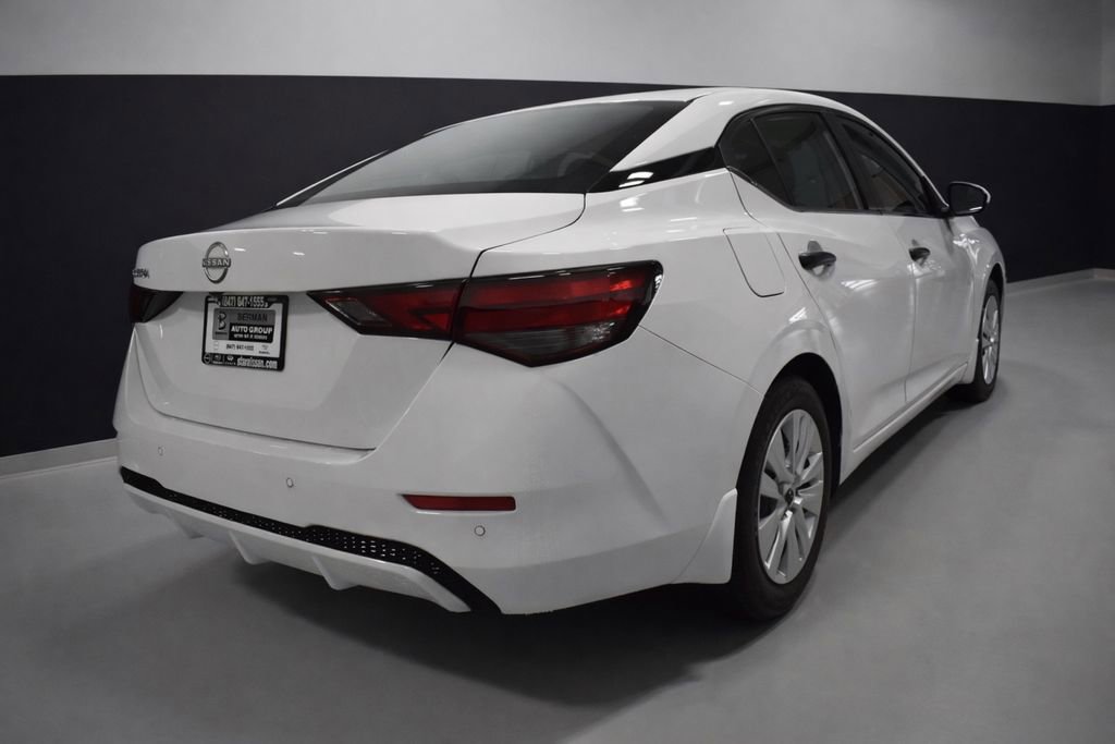 Certified 2025 Nissan Sentra S image 8