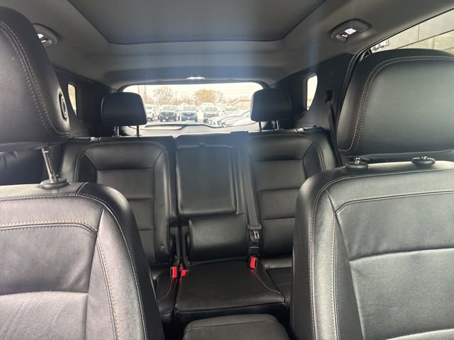 Used 2020 Chevrolet Equinox LT w/ Midnight Edition image 33