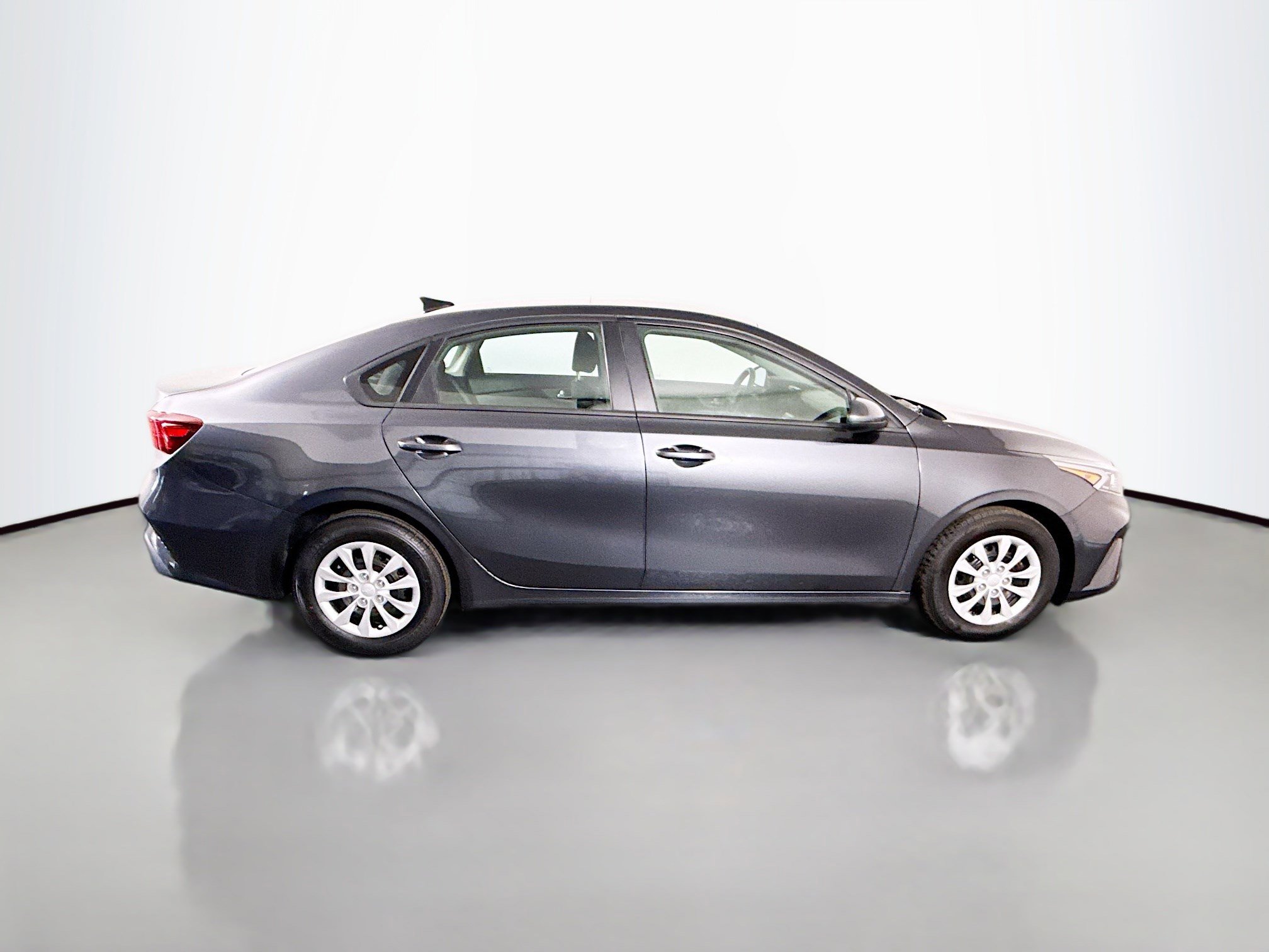 Used 2024 Kia Forte LX FWD image 11