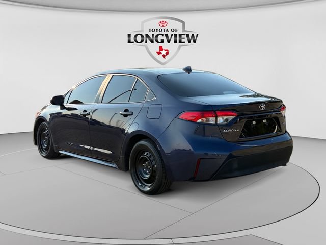 Used 2025 Toyota Corolla LE FWD image 3