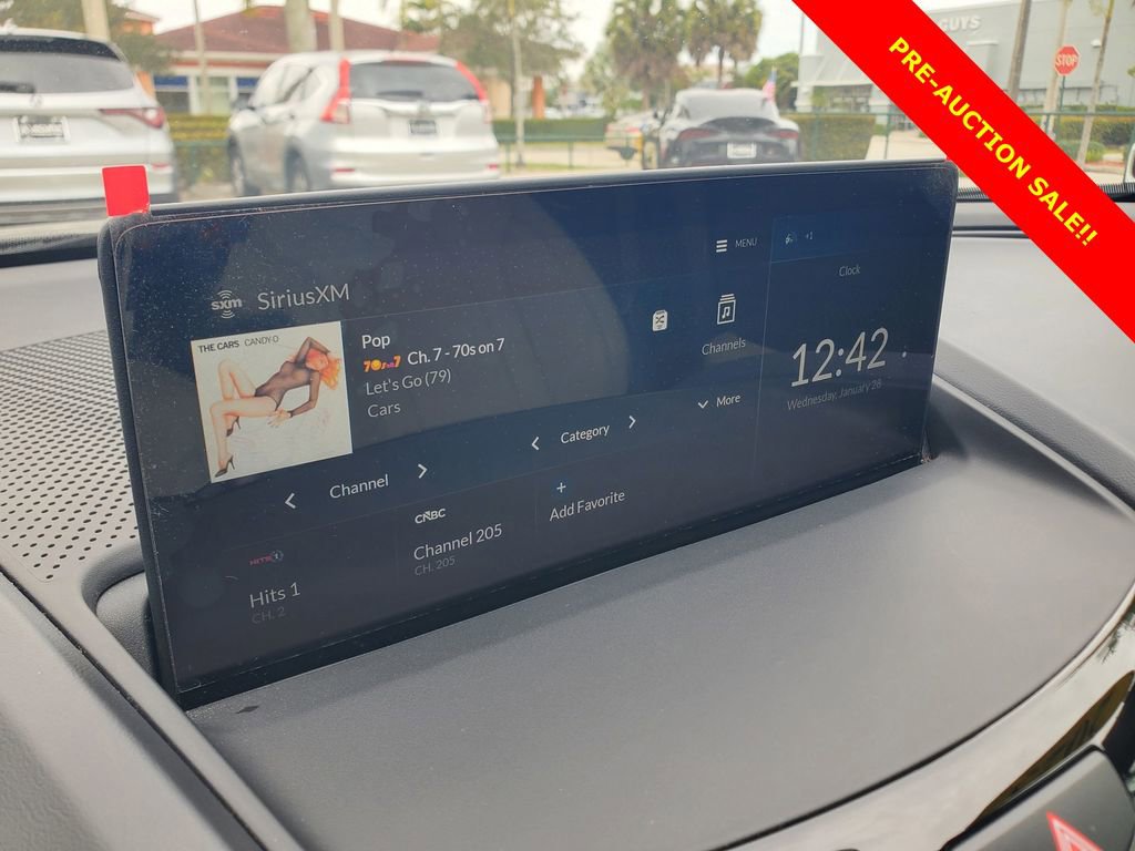 Used 2025 Acura RDX SH-AWD image 29