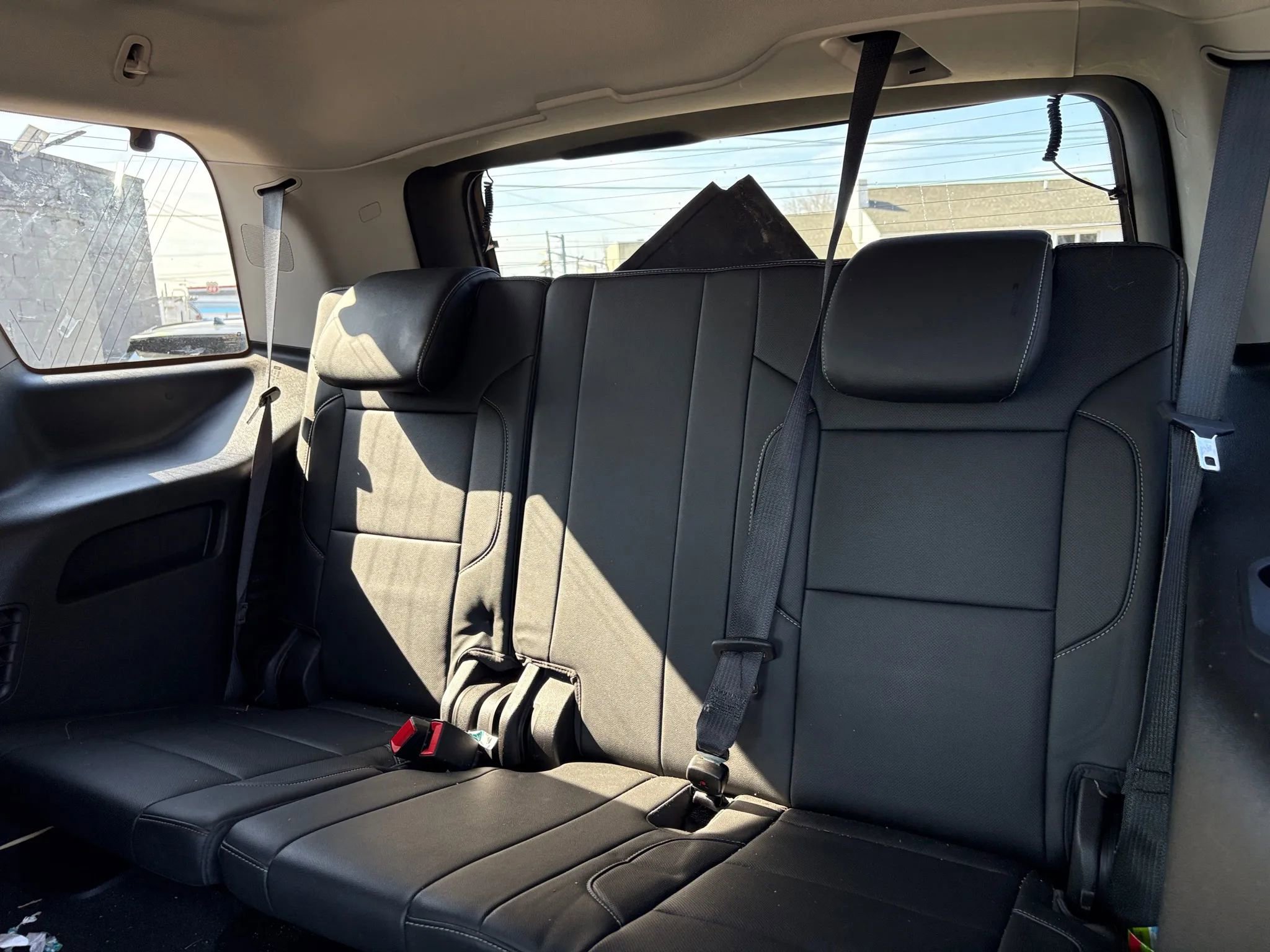 Used 2018 GMC Yukon SLT w/ Open Road Package image 15