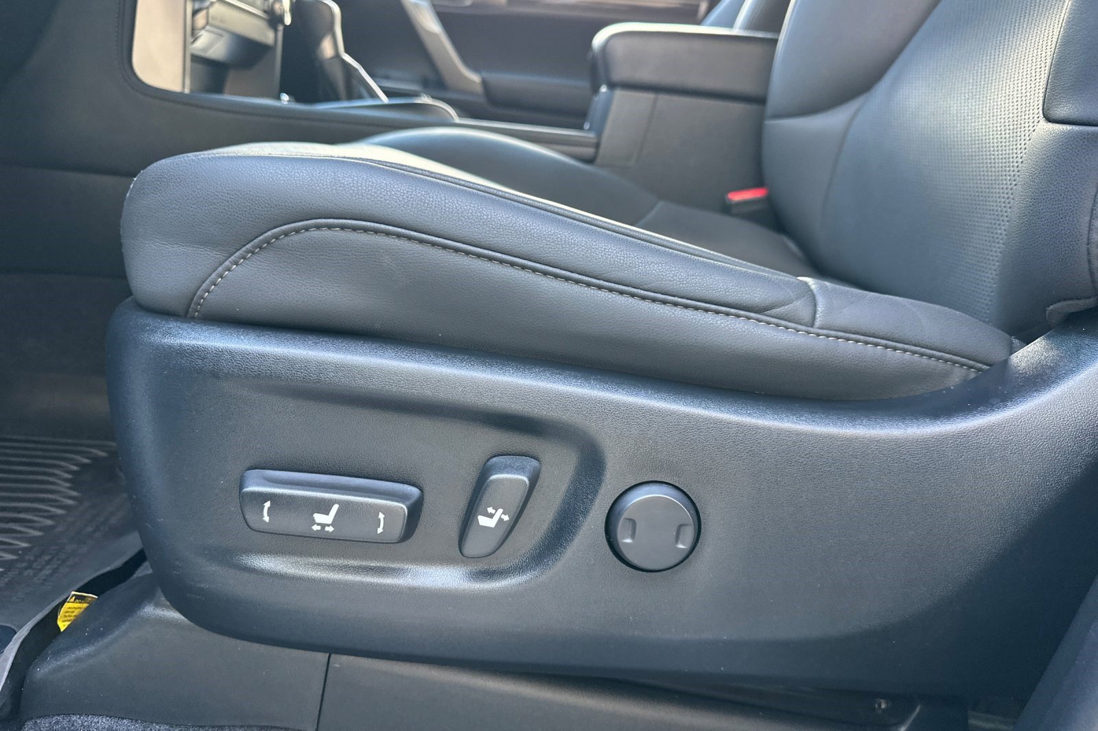 Certified 2021 Lexus GX 460 Premium w/ Premium Package image 14