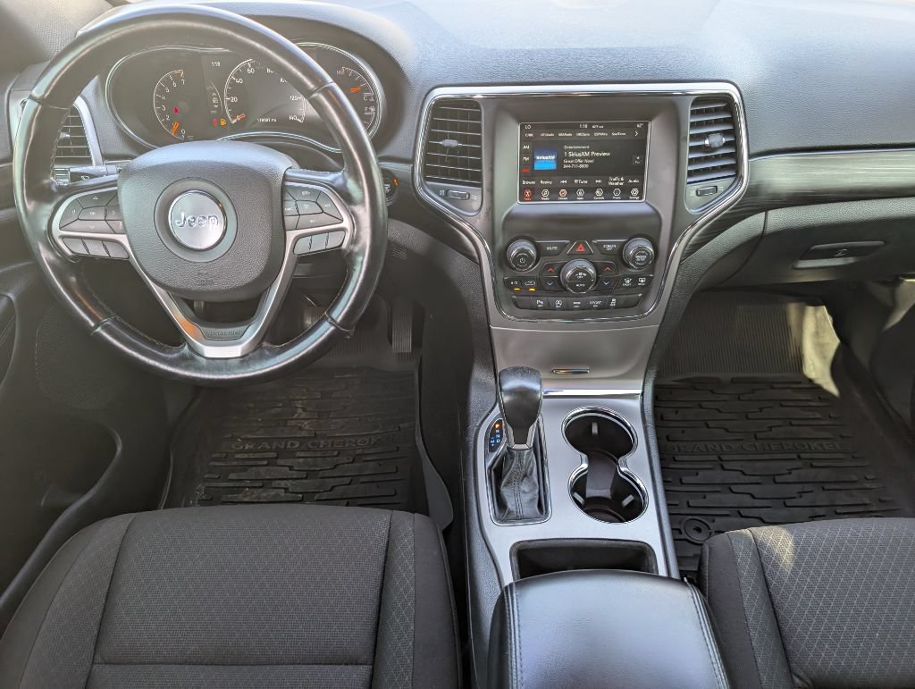 Used 2021 Jeep Grand Cherokee Laredo AWD/4WD image 8