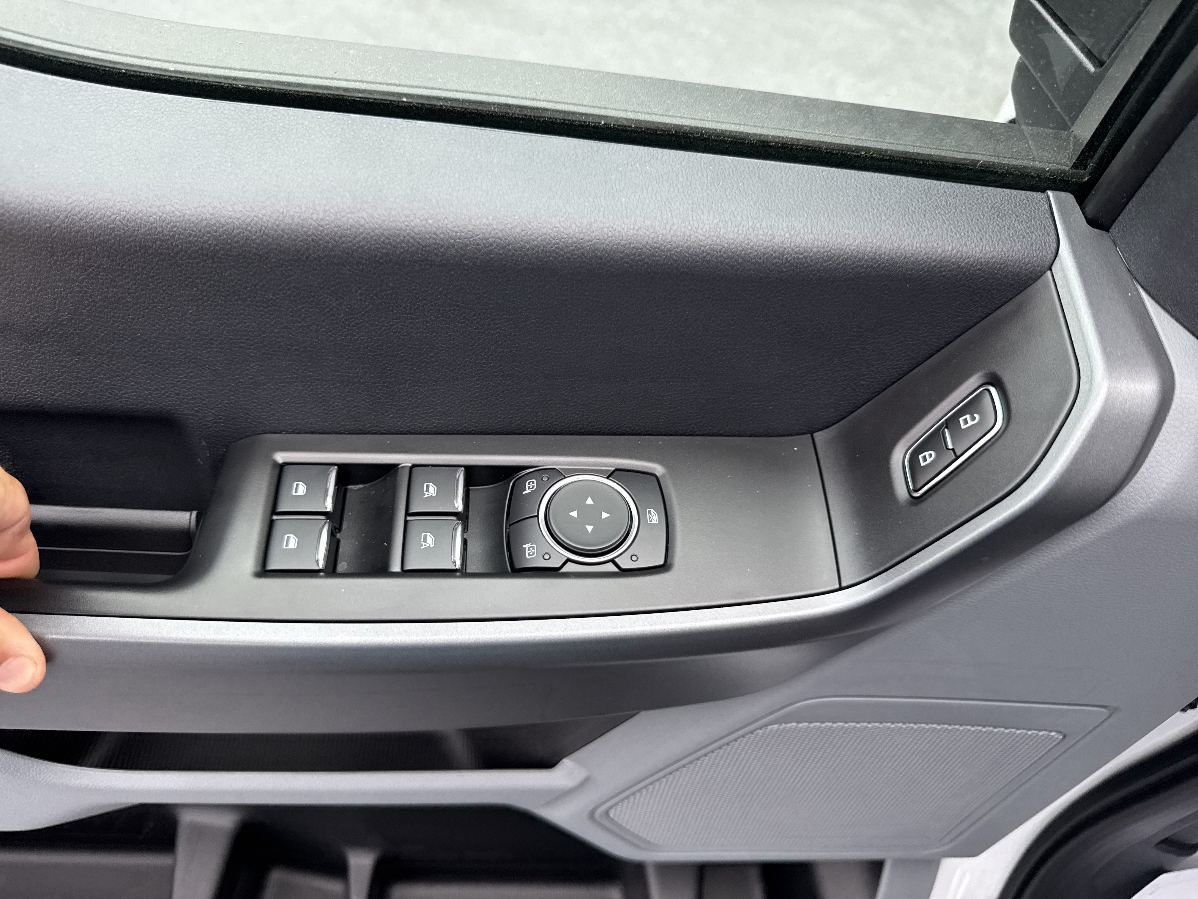 New 2026 Ford F250 XL w/ STX Appearance Package AWD/4WD image 9