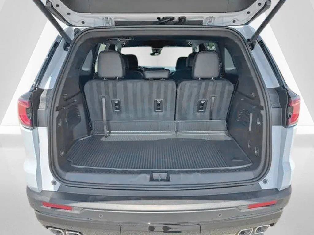 New 2026 GMC Acadia Elevation w/ Black Edition FWD image 29