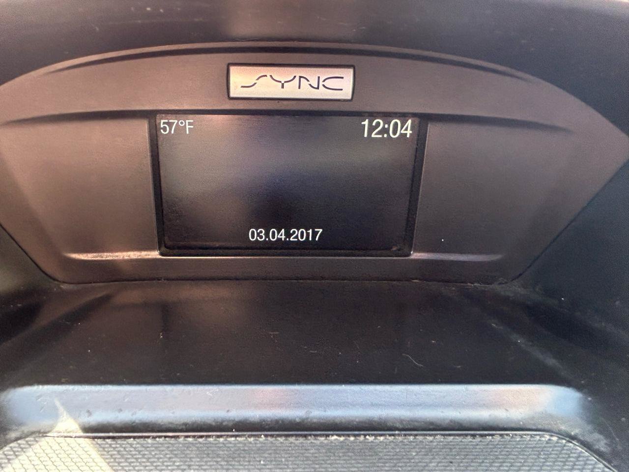 Used 2017 Ford Escape SE FWD image 22