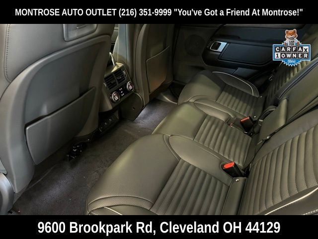 Used 2024 Land Rover Discovery Dynamic SE image 26