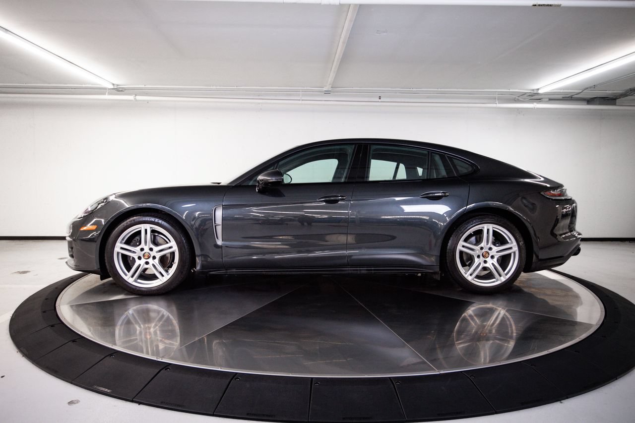 Certified 2023 Porsche Panamera 4 Platinum Edition AWD/4WD image 2
