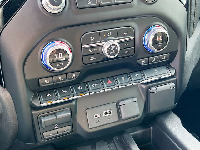 Used 2020 GMC Sierra 1500 AT4 w/ AT4 Premium Package image 16