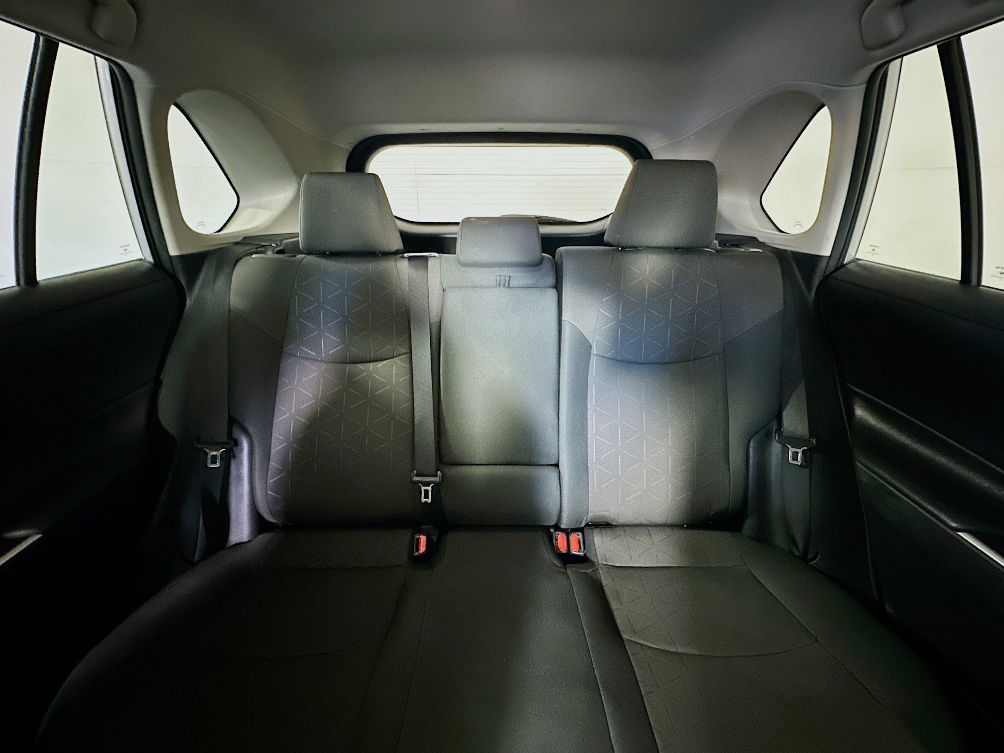 Used 2024 Toyota RAV4 XLE image 30