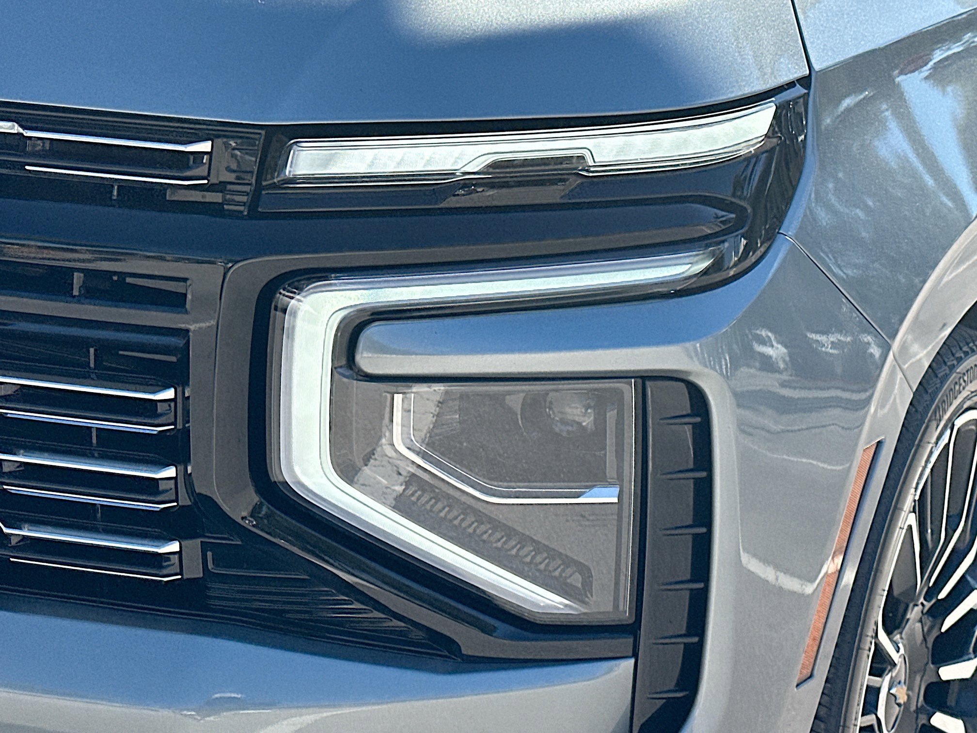 Used 2025 Chevrolet Tahoe High Country image 37