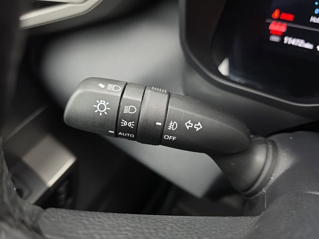 Used 2024 Toyota Tundra Limited AWD/4WD image 28