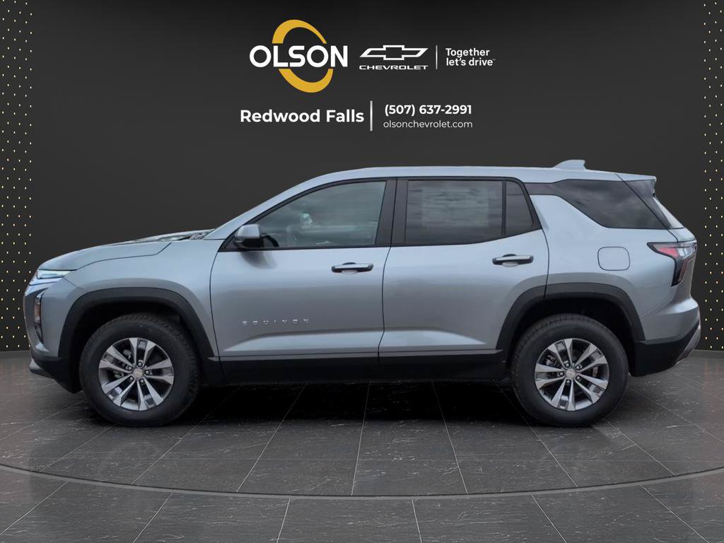 New 2026 Chevrolet Equinox LT w/ Convenience Package II AWD/4WD image 2