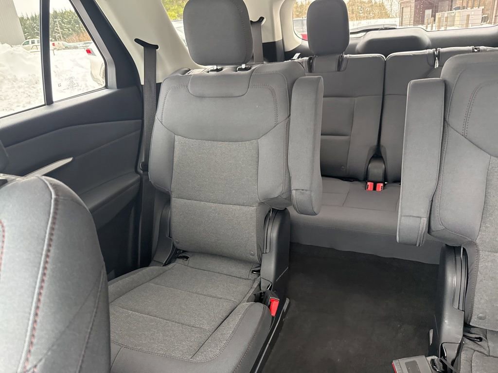 Used 2026 Ford Explorer Active image 15