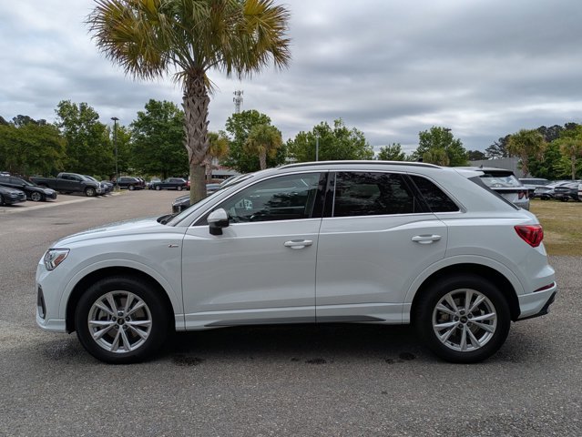 Used 2025 Audi Q3 2.0T Premium Plus w/ Premium Plus Package AWD/4WD image 9