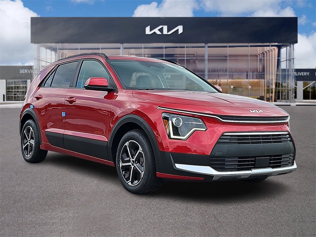 New 2025 Kia Niro EX w/ EX Cold Weather Package