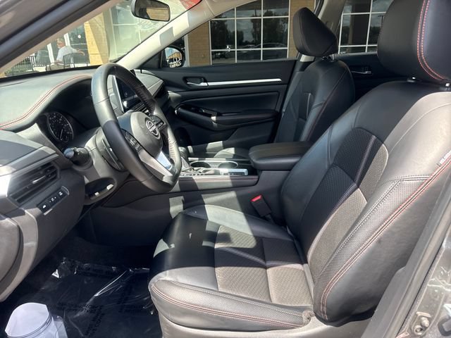 Used 2025 Nissan Altima 2.5 SR AWD/4WD image 8