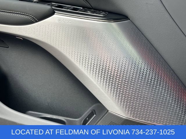 Used 2024 Cadillac Lyriq Luxury w/ LPO, Floor Liner Package image 25