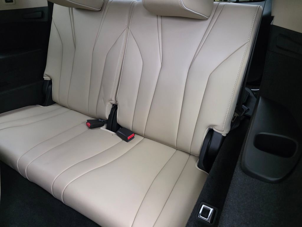 Used 2024 Acura MDX SH-AWD w/ Advance Package image 16