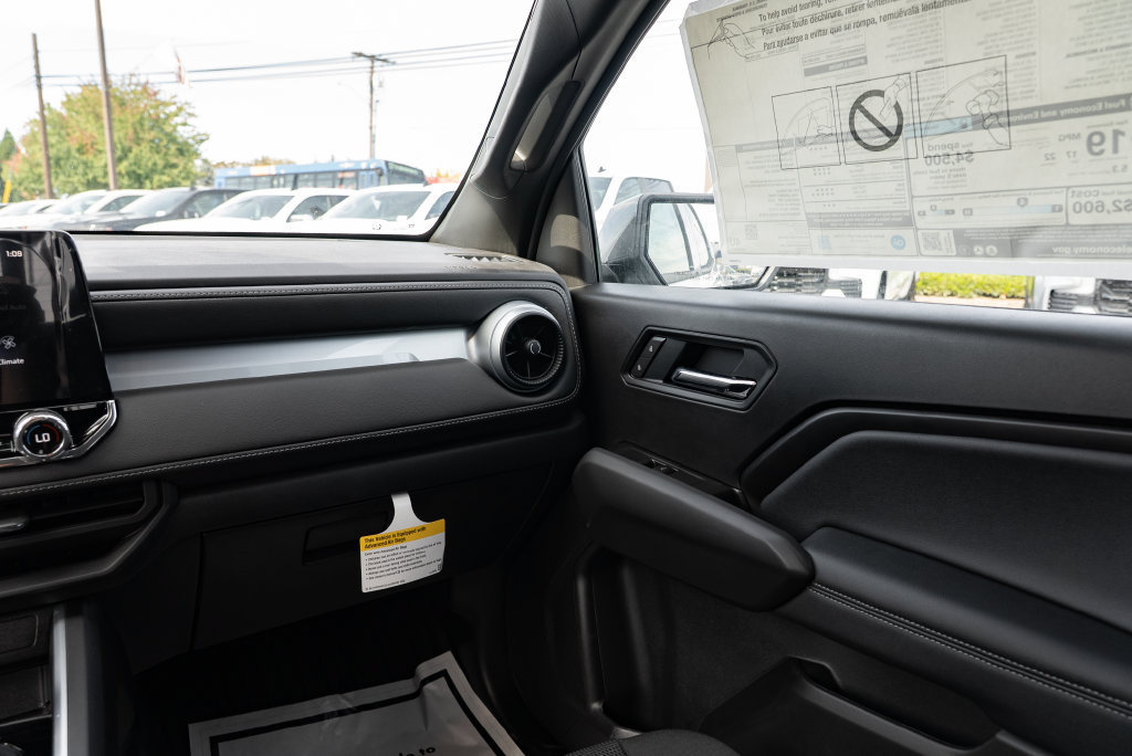 New 2026 Chevrolet Colorado LT w/ Advanced Trailering Package AWD/4WD image 10