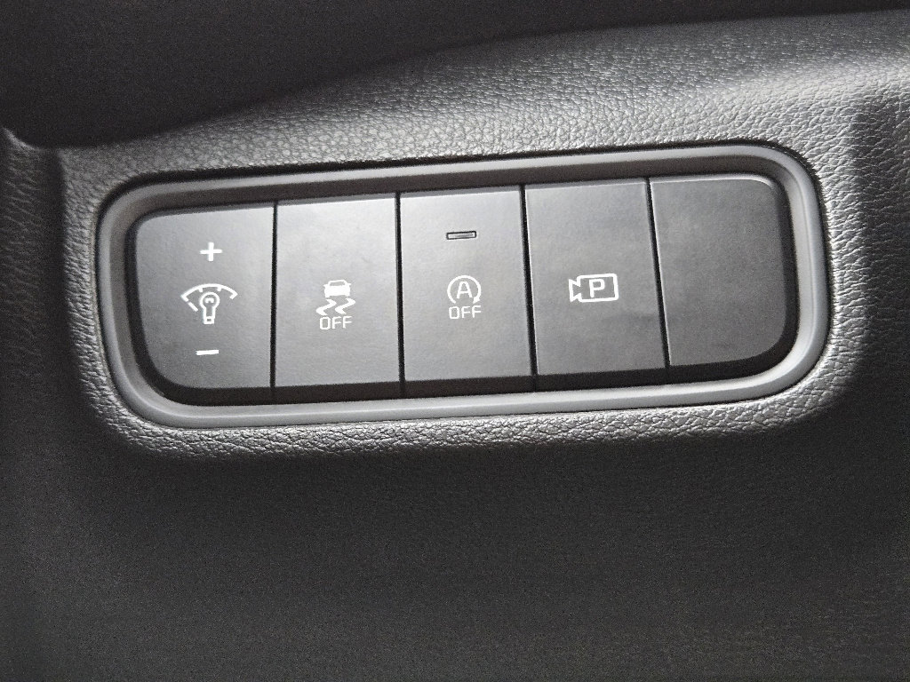 Certified 2025 Kia Soul S image 23