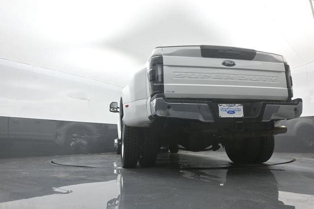 Certified 2020 Ford F450 Lariat w/ Lariat Ultimate Package AWD/4WD image 38