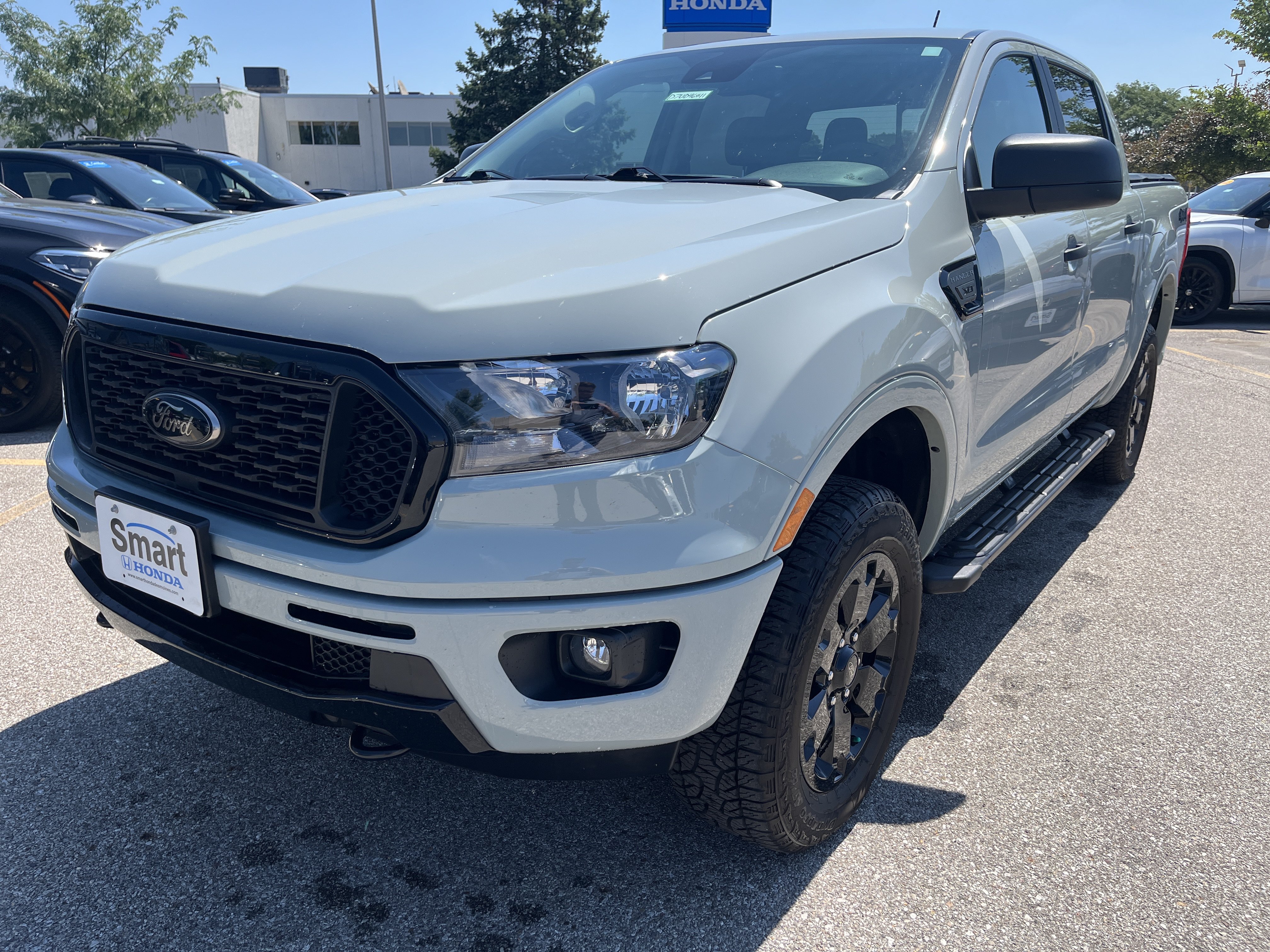 Used 2022 Ford Ranger XLT w/ Equipment Group 302A High AWD/4WD image 2
