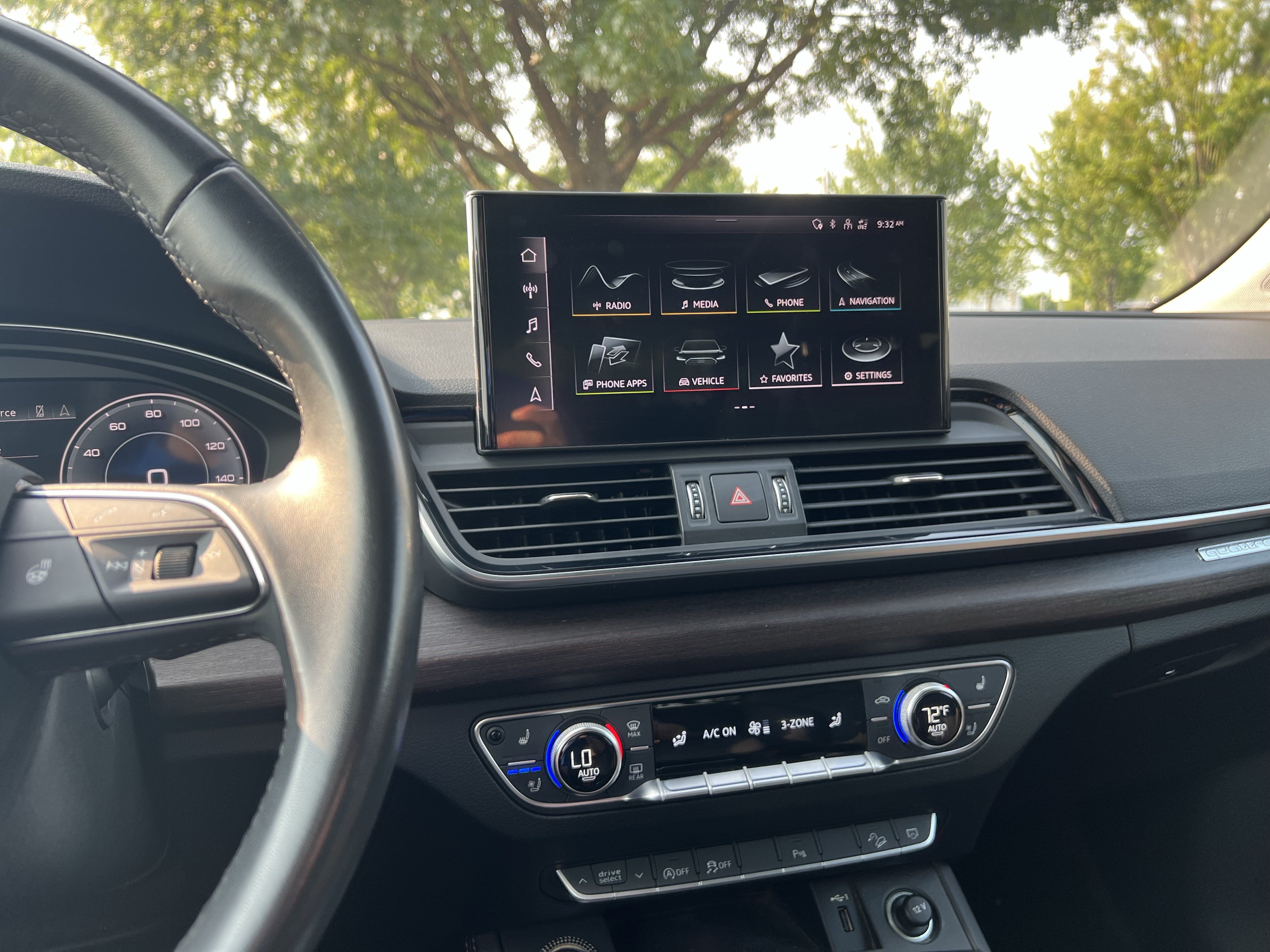 Used 2022 Audi Q5 2.0T Premium Plus w/ Premium Plus Package AWD/4WD image 18