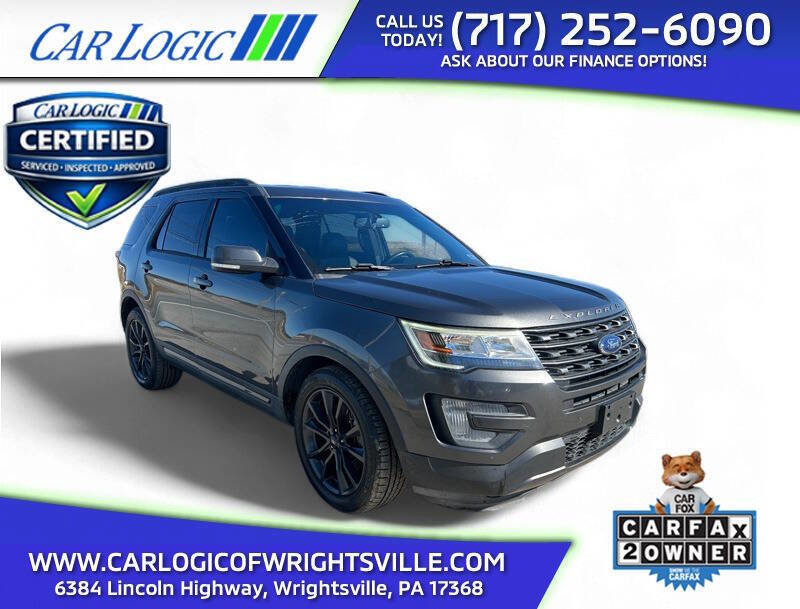 Used 2017 Ford Explorer XLT w/ Equipment Group 202A FWD image 1