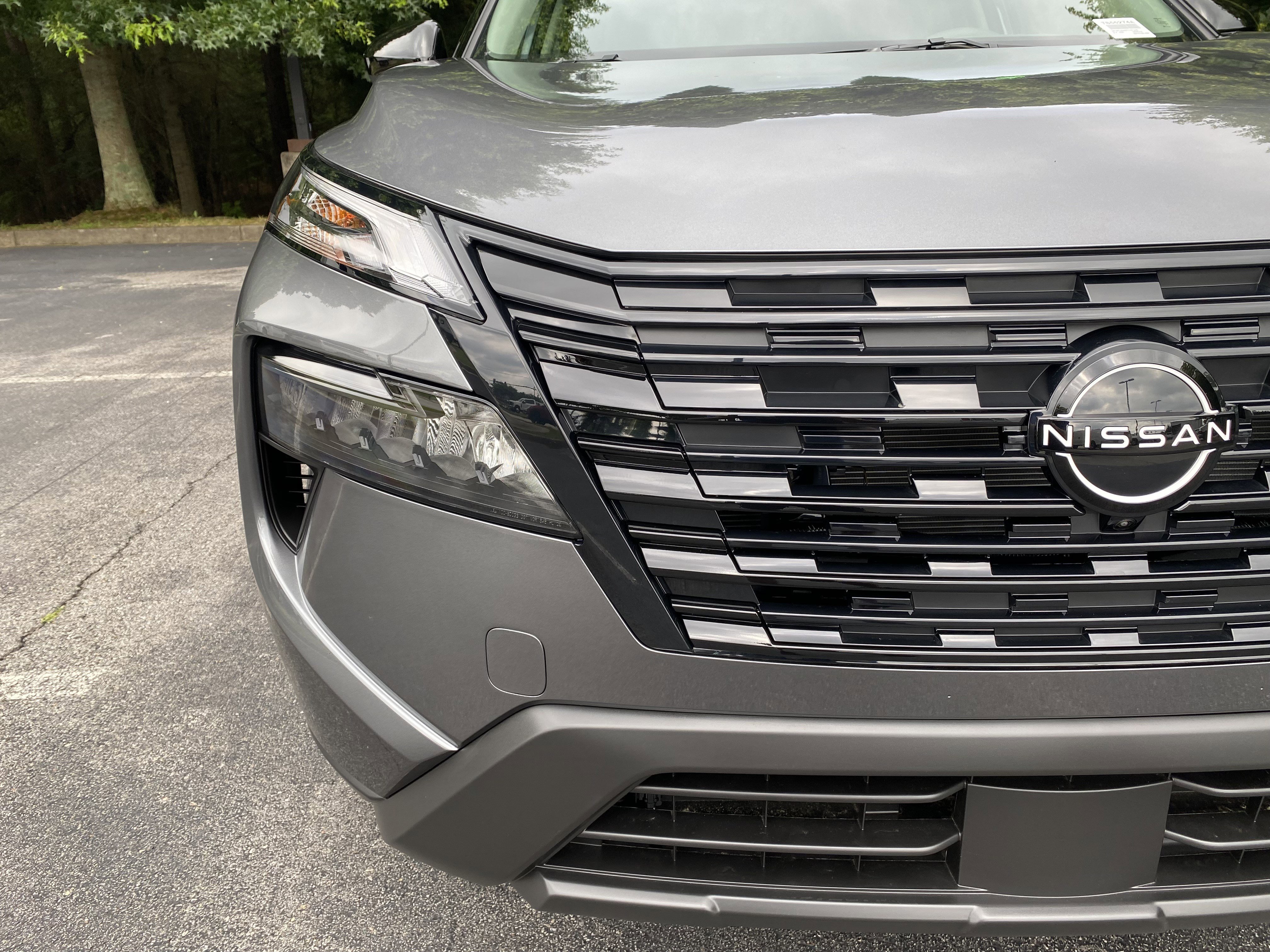 Used 2026 Nissan Rogue Dark Armor FWD image 14