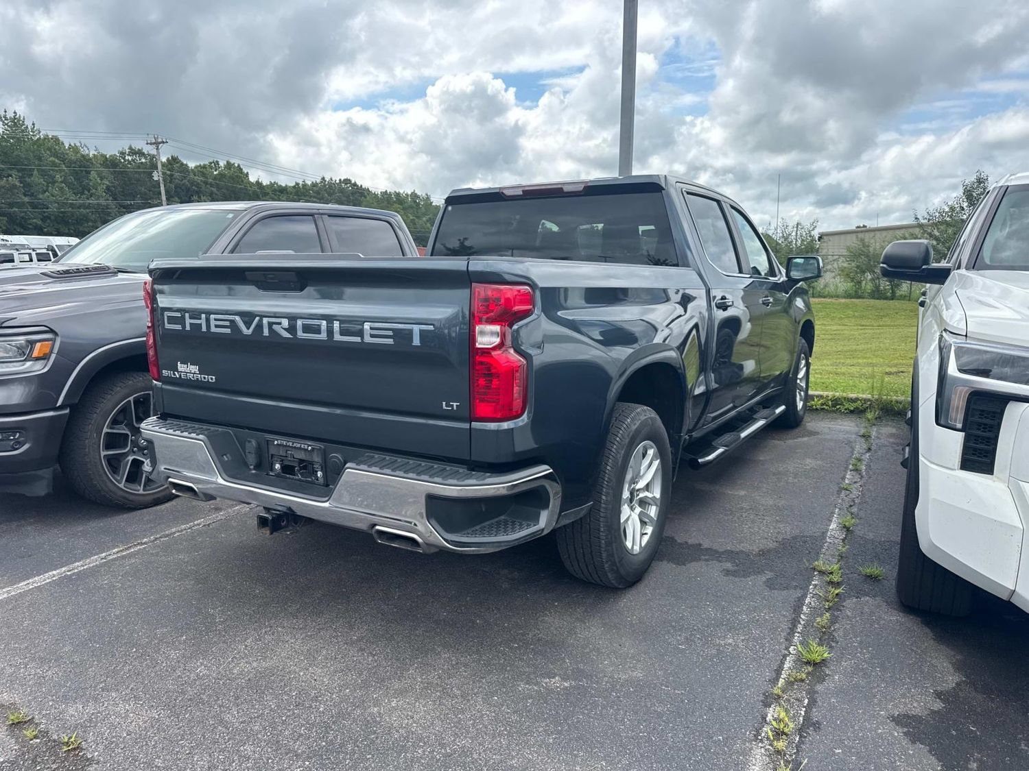 Used 2019 Chevrolet Silverado 1500 LT w/ All-Star Edition AWD/4WD image 13