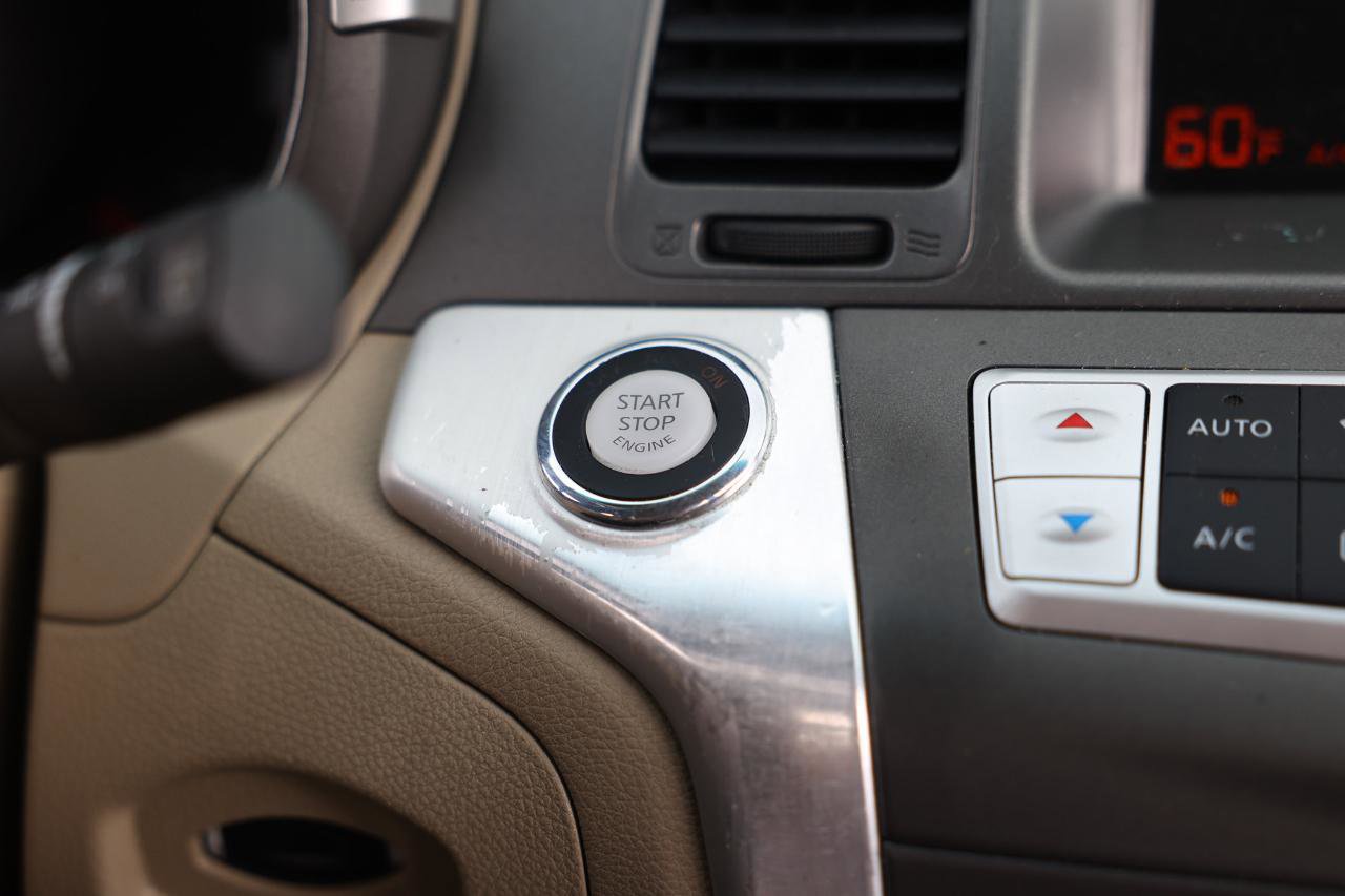 Used 2012 Nissan Murano S image 28