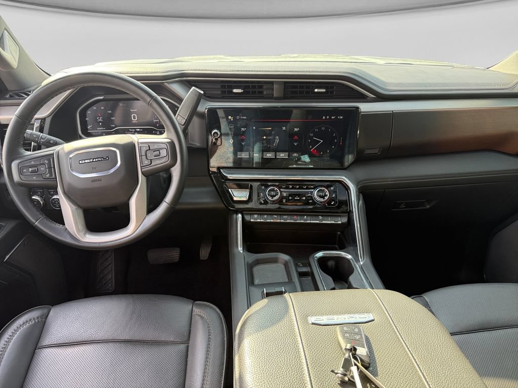 Used 2024 GMC Sierra 3500 Denali w/ Denali Reserve Package AWD/4WD image 24